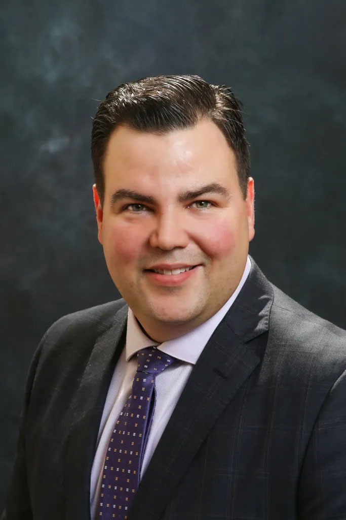 Orofacial Dental Implant Surgery | Jaw Bone Health, Teeth-In-An-Hour trade and Missing All Upper or Lower Teeth