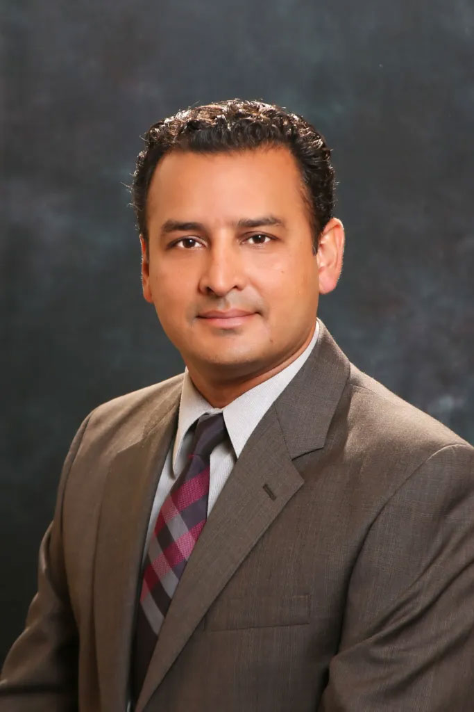 Orofacial Dental Implant Surgery | Teeth-In-An-Hour trade , Nerve Repositioning and Sedation Dentistry